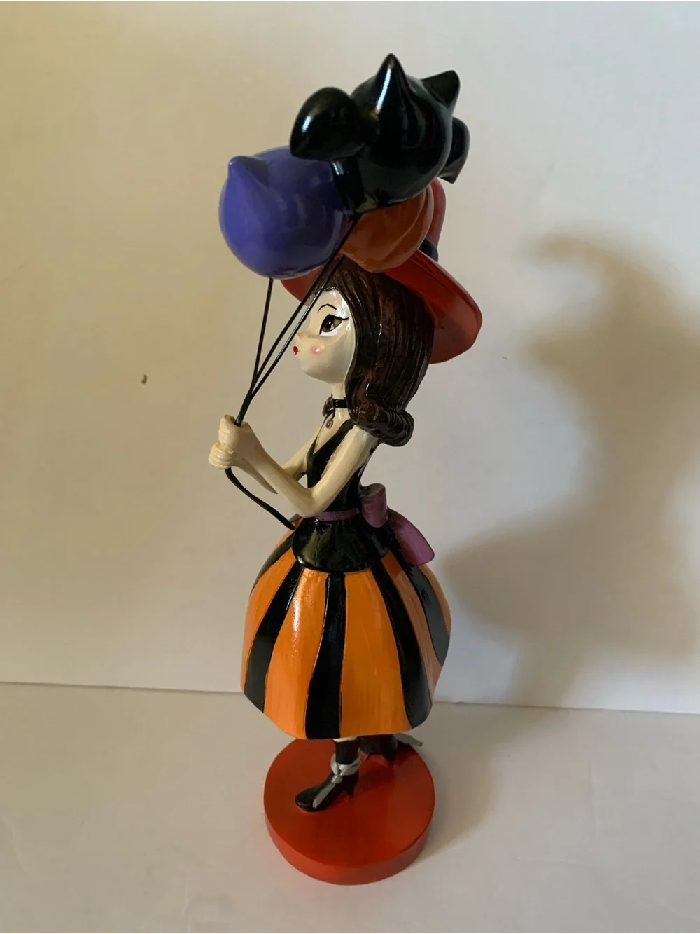 ❌FINAL PRICE❌Bella Lux Witch With Balloons Figure